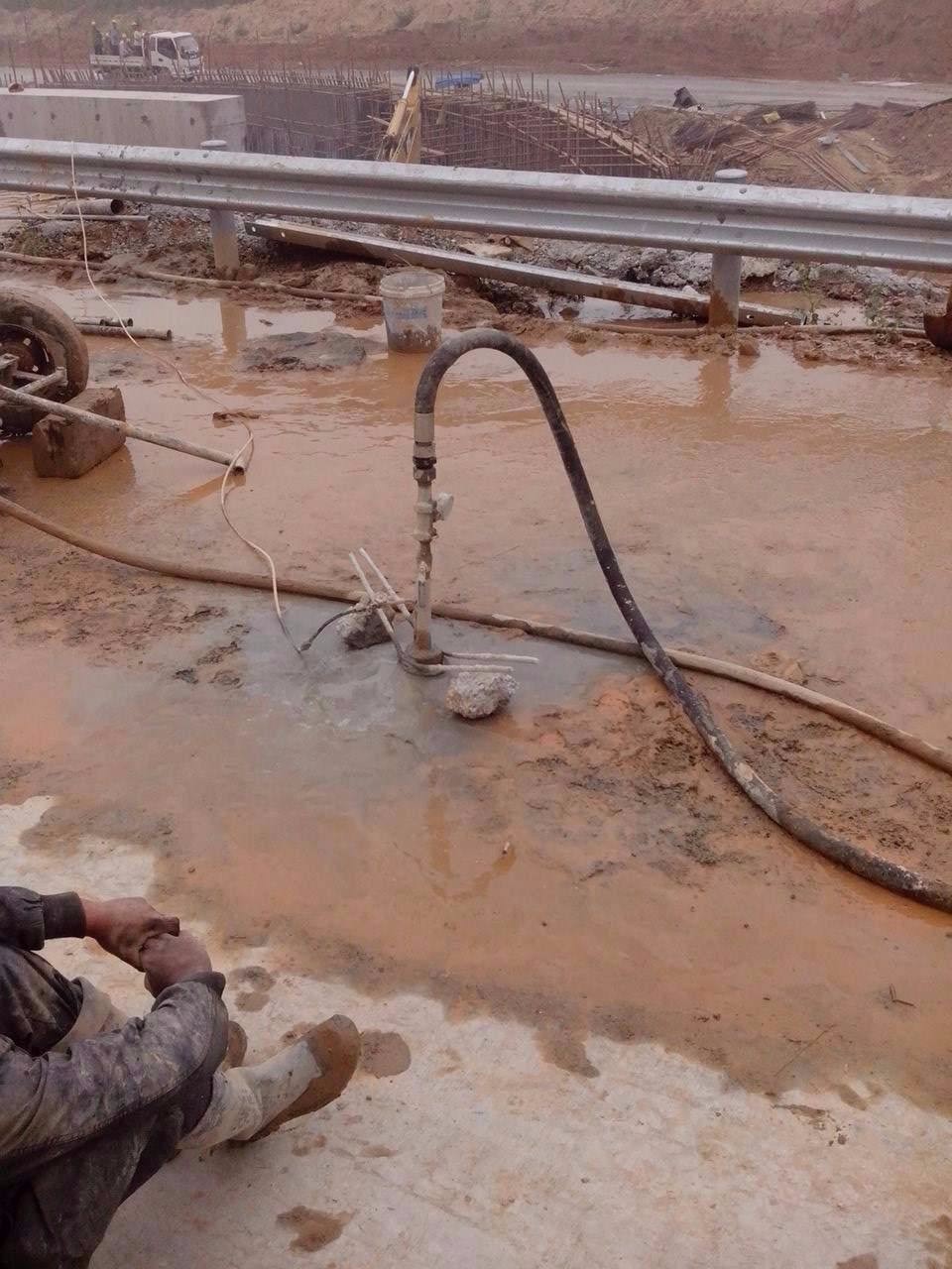 高场办事处路基压密注浆